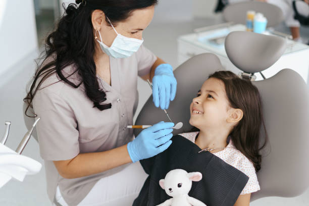 Best Dentist for Tooth Abscess  in Lapeer, MI